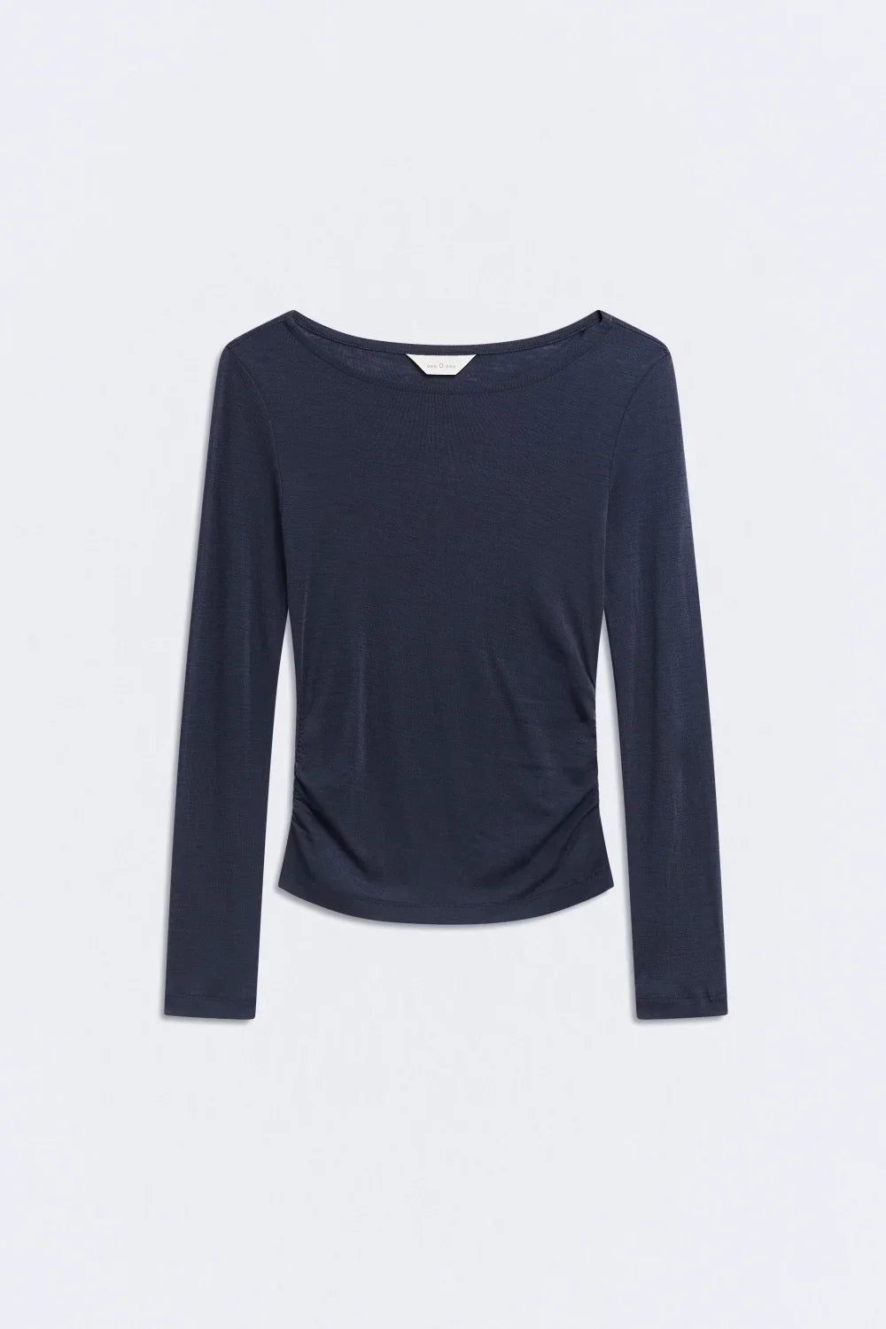 CAMISETA BELLE