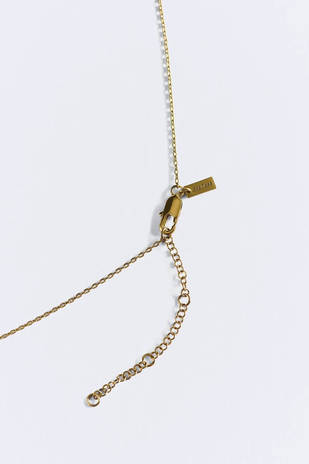 COLLIER ORUS