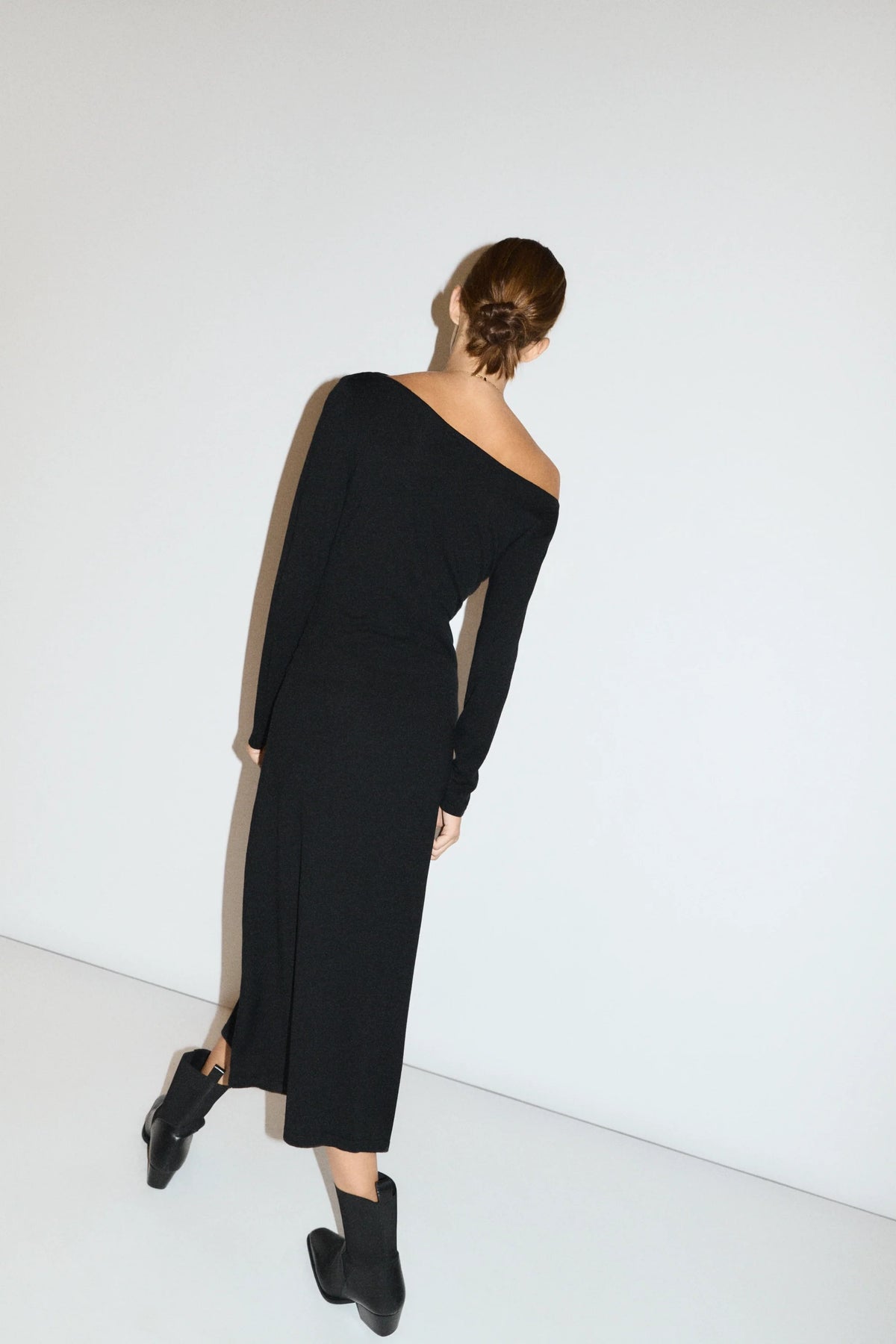 MOORE DRESS
